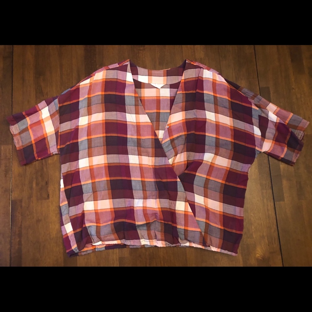 🐙 Short Sleeve Plaid Blouse Top 🐙